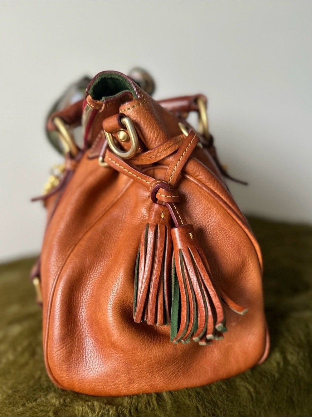 Dooney & Bourke Large Vintage Florentine Satchel - Picture 5 of 10